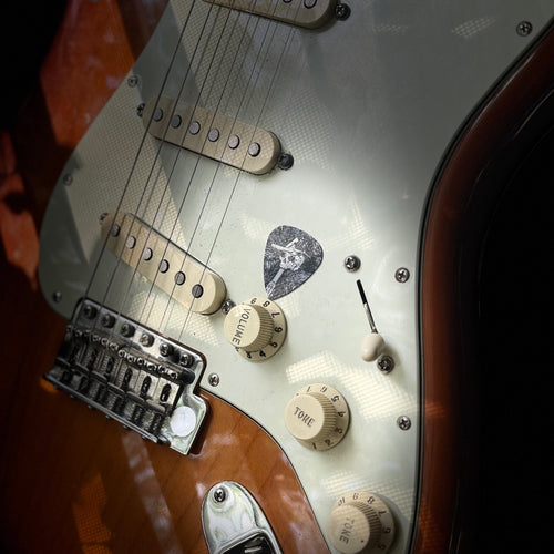 Dorti Stainless Steel Performance Guitar Pick